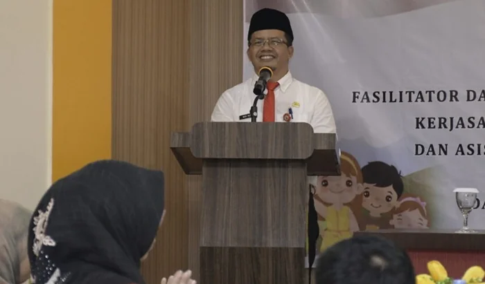 Kepala Biro Kesejahteraan Rakyat, H. Muh. Rosyid.