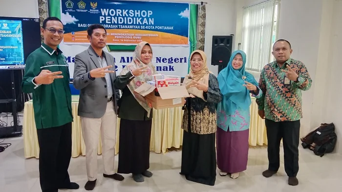 WORKSHOP - Workhsop Pendidikan yang diikuti oleh Guru Madrasah Tsanawiyah se Kota Pontianak yang digelar atas kolaborasi PC ISNU, Kemenag dan Baznas di Aula MAN 2 Pontianak, Rabu (16/9/2026)