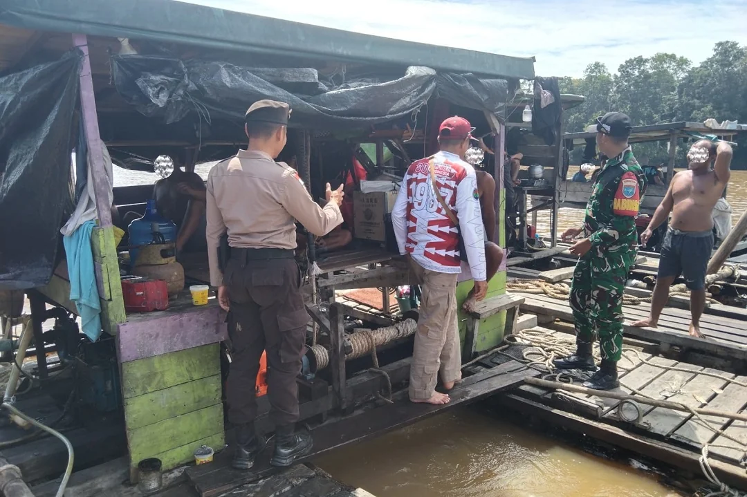 Temukan Aktivitas PETI di Pulau Merasak, Aparat Gabungan Langsung Minta Dihentikan Tanpa Penundaan. (FOTO: HUMAS POLRES)