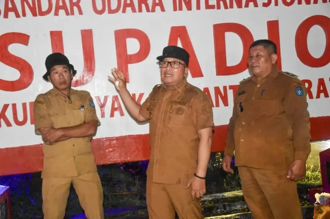 Merasa Dirugikan, Bupati Sujiwo Tantang Angkasa Pura II Bongkar Semua Aset di Kubu Raya. (FOTO: PROKOPIM)