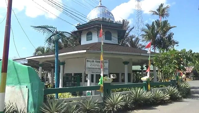 Kawasan cagar budaya dan wisata religi, Kubah Habib Basirih di Jalan Keramat Basirih Banjarmasin Barat, (int)