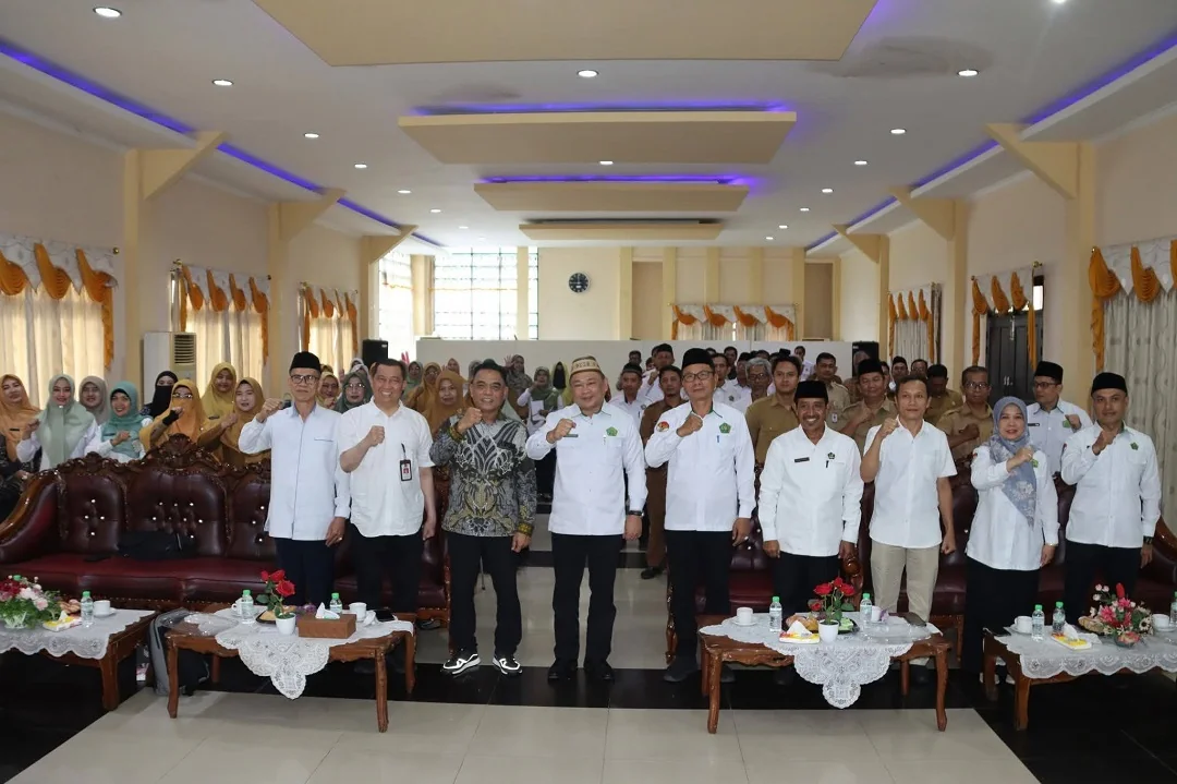 Kakanwil Kemenag: Narasi Menyesatkan Jadi Tantangan Utama Kerukunan di Kalbar. (FOTO: KEMENAG KALBAR)
