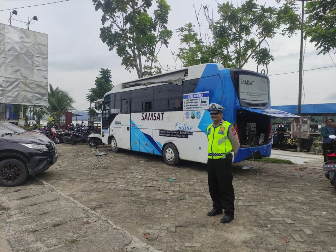Istimewa - Bapenda Kaltara Siagakan Mobil Samsat Keliling, Dongkrak Kesadaran Masyarakat Bayar Pajak