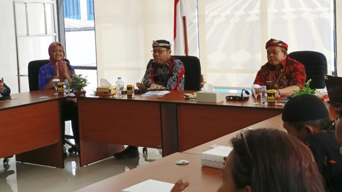 BKD Kalimantan Utara untuk pertama kalinya menyelenggarakan pembekalan Ujian Dinas dan Ujian Penyesuaian Kenaikan Pangkat (UPKP) bagi ASN. Kegiatan ini diikuti 146 peserta sebagai persiapan menuju pelaksanaan ujian pada 30 Oktober 2025.