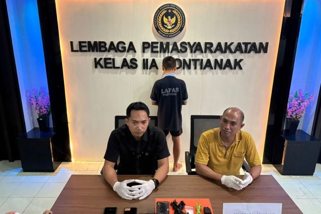 Modus Baru Penyelundupan Sabu Terbongkar di Lapas Pontianak: Narkoba Disembunyikan di Kepala Charger HP. (FOTO: HUMAS POLRES)