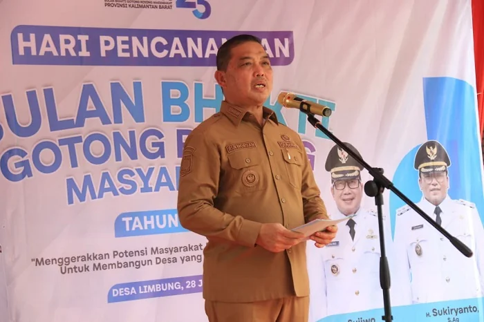 SAMBUTAN - Gubernur Kalimantan Barat Ria Norsan saat memberikan sambutan pada Pencanangan BBGRM XXIII berlangsung di Taman Dirgantara Angkasa Pura, Kabupaten Kubu Raya, Selasa (28/7/2026)