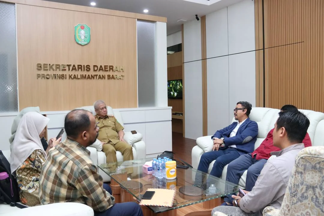 Perkuat Konektivitas Lintas Borneo, Sekda Kalbar Dukung Penuh Penyelenggaraan Dialog Regional di Pontianak. (FOTO: ADPIM)