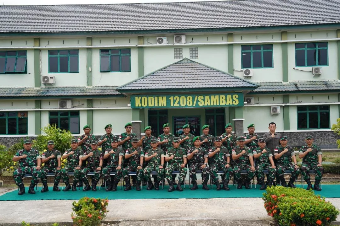 Pesan Tegas Pangdam XII/Tanjungpura di Sambas: Prajurit TNI Wajib Loyal dan Bijak Gunakan Media Sosial. (FOTO: PENDAM XII/TPR.)