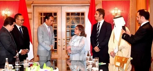 Bertemu sejumlah pengusaha Brunei, Presiden RI, Joko Widodo (Jokowi) memaparkan potensi investasi dan rencana pemerintah dalam membangun Ibu Kota Nusantara (IKN), Sabtu, (13/01) lalu.