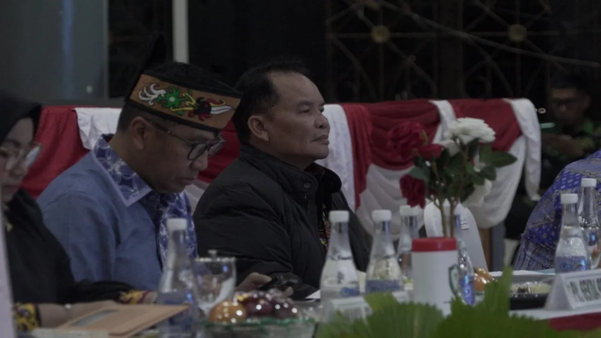 Gubernur Kalimantan Tengah Agustiar Sabran kecewa karena sebagian besar direktur perusahaan mangkir dari Rakor Optimalisasi Pendapatan Daerah di Sampit. Foto: MMCKalteng