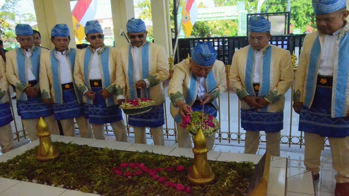 Gubernur Kalsel Muhidin mengajak masyarakat, khususnya generasi muda, meneladani nilai kepahlawanan dan semangat juang sang pahlawan nasional. Foto: MC Kalsel