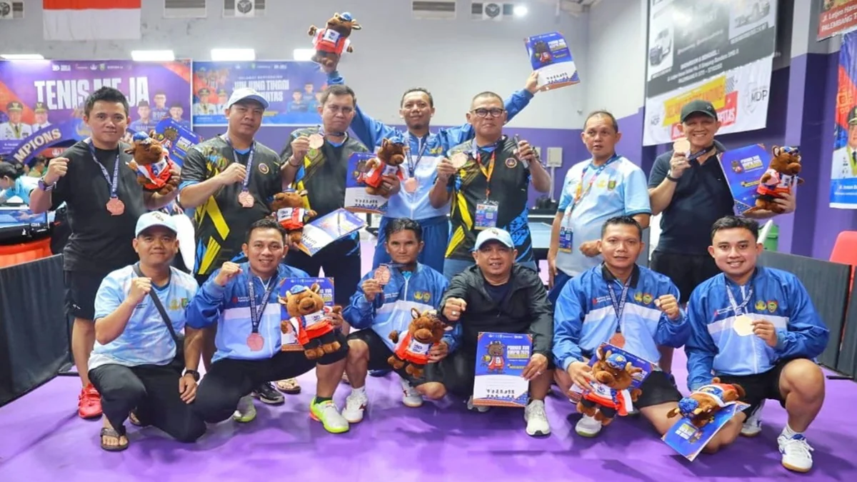 Tim tenis meja Kalimantan Tengah berhasil menyumbangkan dua medali perunggu pada ajang PORNAS Korpri XVII 2025 di Palembang. Foto: MMCKalteng