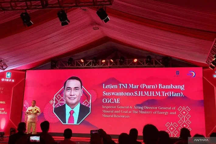 Pelaksana Tugas Direktur Jenderal Mineral dan Batubara Kementerian Energi dan Sumber Daya Mineral (ESDM) Bambang Suswantono dalam peresmian tambang batubara bawah tanah pertama di Indonesia yang digelar di Kotabaru, Kalimantan Selatan, Senin (18/12/2023).