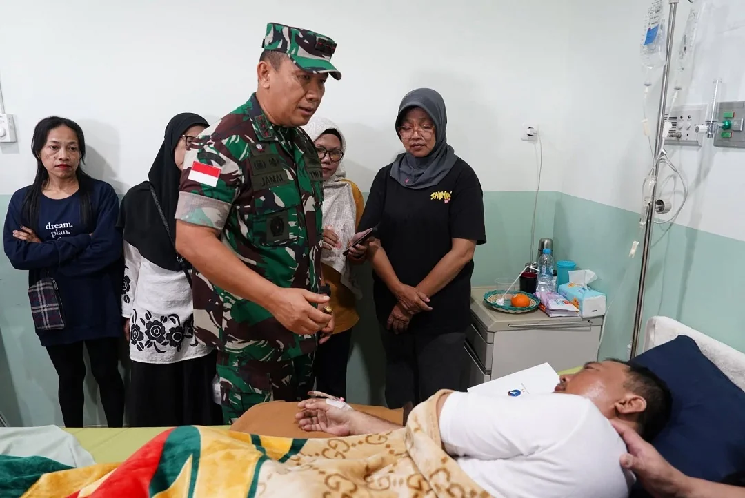 Pangdam XII/Tpr Pastikan Oknum TNI Pelaku Pemukulan Ojol Dihukum, Sebut Kejadian "Emosi Sesaat". (FOTO: PENDAM XII/TPR.)