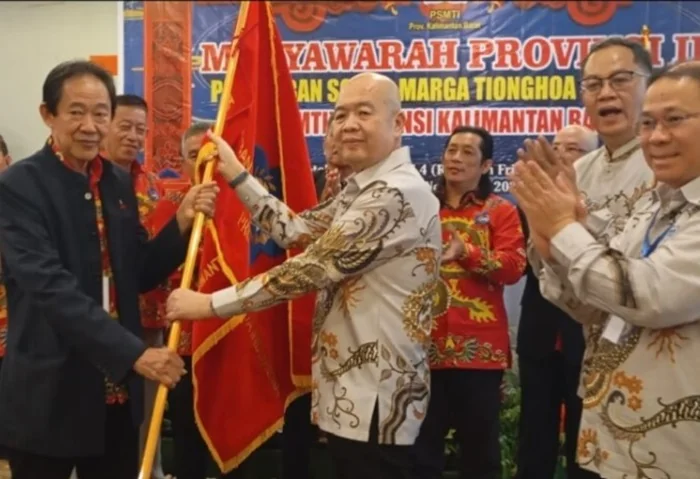 Yo Nguan Cua, kembali terpilih menjadi Ketua Paguyuban Sosial Marga Tionghoa Indonesia (PSMTI) Provinsi Kalimantan Barat untuk masa bhakti 2024-2028.