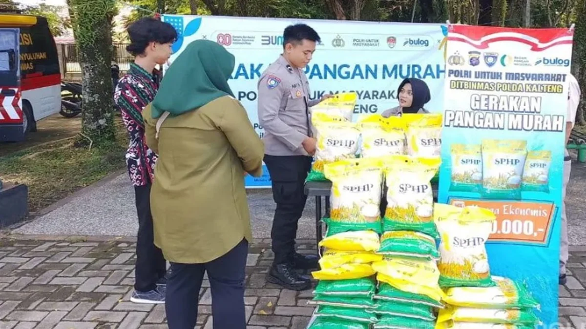 Polda Kalimantan Tengah melalui Ditbinmas menggelar Gerakan Pangan Murah (GPM) setiap Senin hingga Jumat. Warga antusias membeli beras SPHP seharga Rp60 ribu per 5 kg untuk membantu menekan harga kebutuhan pokok.