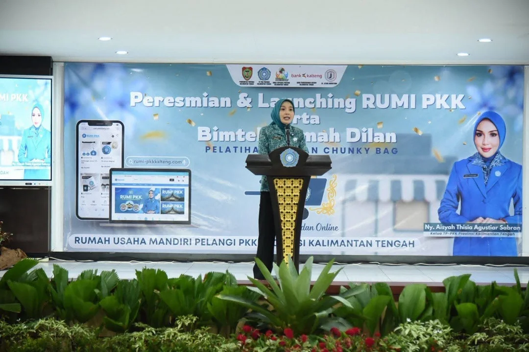 Dukung Ekonomi Kreatif Lokal, TP PKK Kalteng Resmikan RUMI, Toko Offline dan Online UMKM. (FOTO: ADPIM)