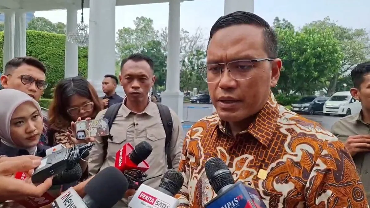 Direktur Utama Pertamina, Simon Aloysius Mantiri