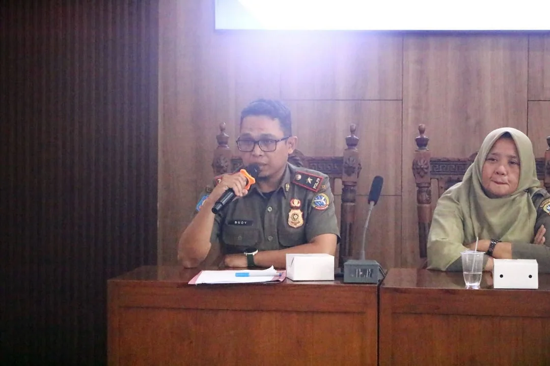 Pontianak Tetapkan Batasan Jam Malam Anak, Dicominfo-Satpol PP Perkuat Edukasi Cegah Kenakalan Remaja. (FOTO: DISKOMINFO)