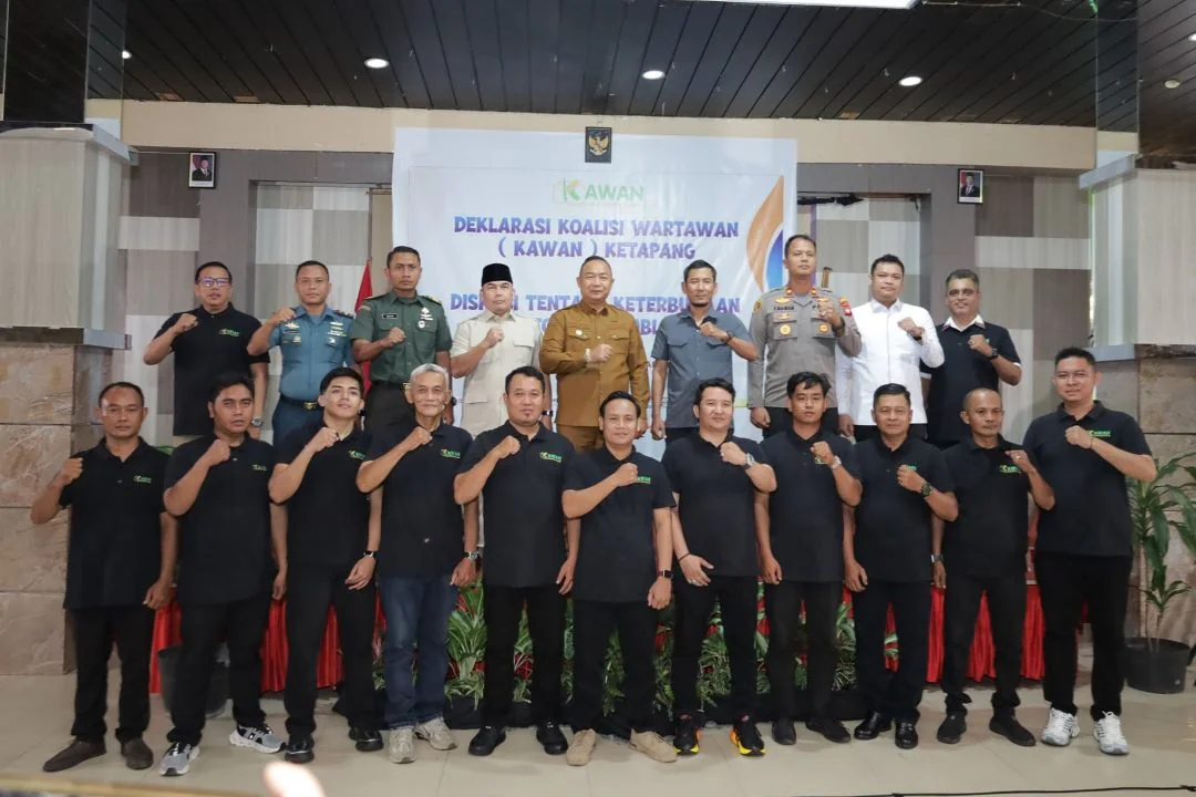 Bupati Ketapang Ajak Koalisi Wartawan KAWAN Sinergi Positif: Media Harus Berkontribusi Nyata untuk Kemajuan Daerah. (FOTO: PROKOPIM)