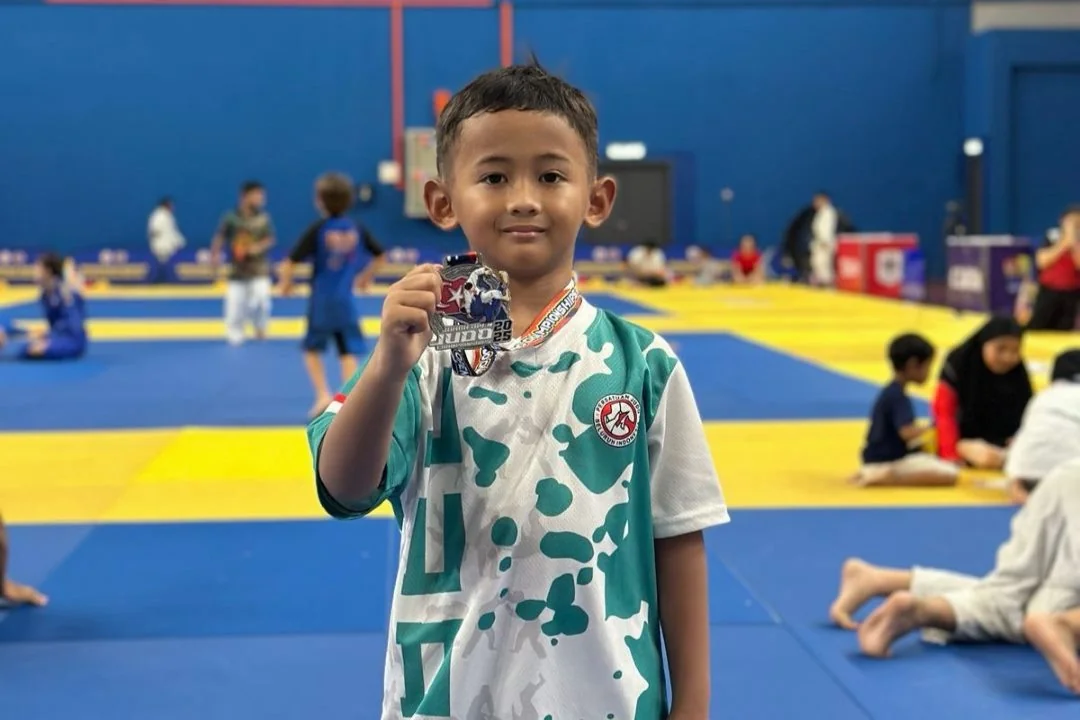 Ibnu Haifham, peraih medali perak di Johor International Judo Championship 2025. | Tiga Atlet Judo Cilik Pontianak Gemilang di Malaysia: Borong Dua Perak dan Satu Perunggu Internasional. (FOTO: ISTIMEWA)