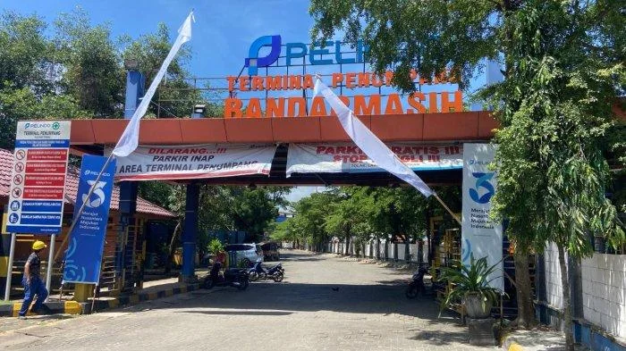 PT Pelabuhan Indonesia (Persero). (int)