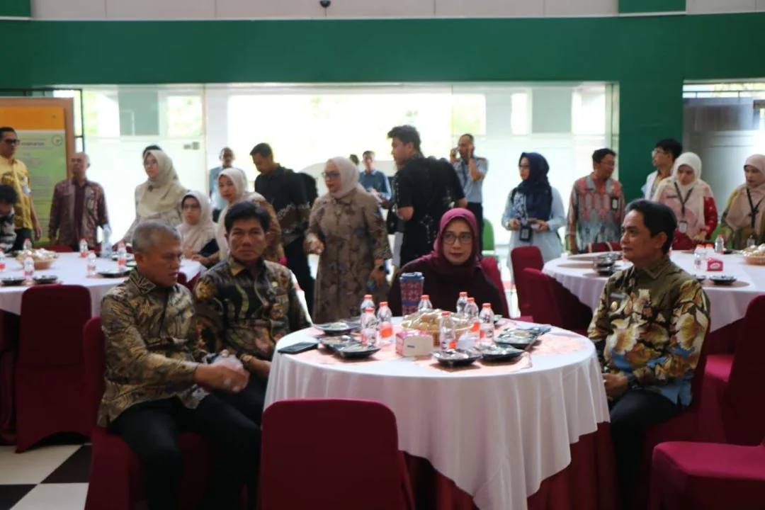 Komisi IX DPR RI dalam kunjungan kerja ke RSUD Sultan Syarif Mohamad Alkadrie Kota Pontianak. | DPR RI Tegaskan: Rumah Sakit Wajib Layani Pasien Gangguan Jiwa, Klaim BPJS Kesehatan Jadi Sorotan. (FOTO: PROKOPIM)