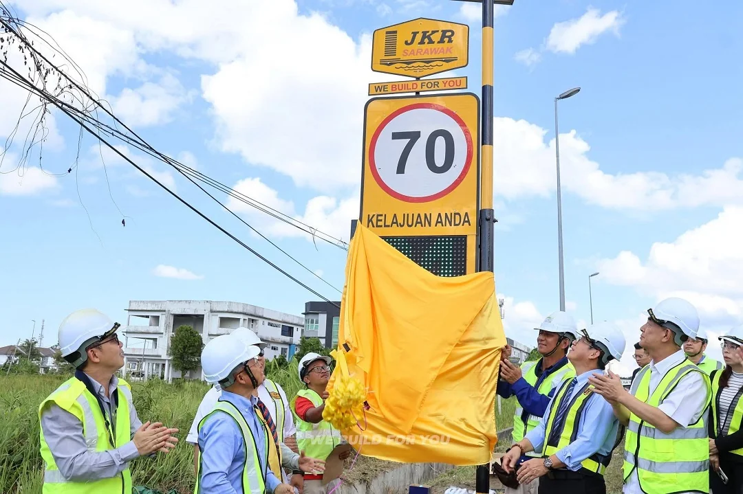 Wajib Tahu! Warga Kalbar yang Sering 'Nyupir' ke Kuching Mesti Kenal Alat Canggih Ini untuk Hindari Tilang dan Jaga Keselamatan. (FOTO: JKR SARAWAK)