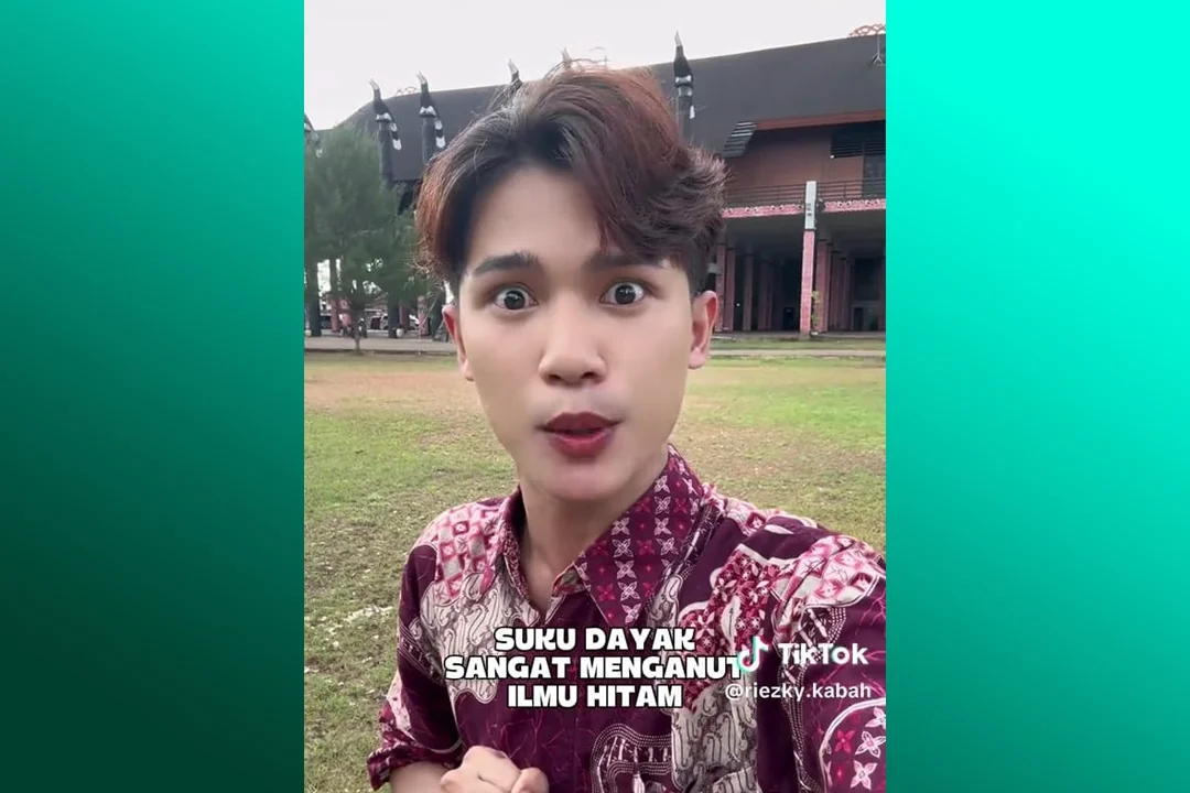 Penjemputan Konten Kreator RK (@riezky.kabah) oleh Polda Kalbar Setelah 2 Kali Mangkir Panggilan. (FOTO: SCREENSHOT TIKTOK/RIEZKY.KABAH)
