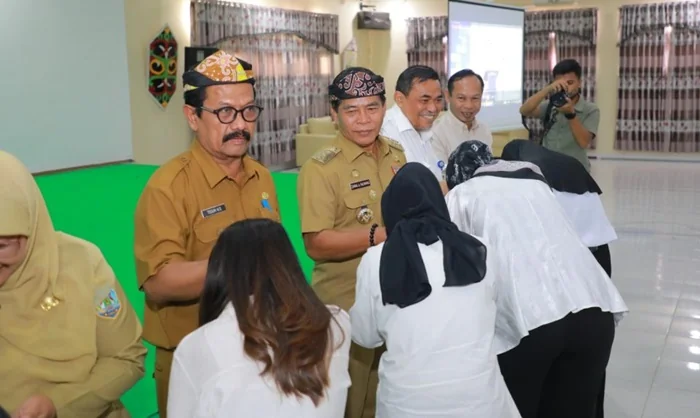 Mahasiswa Program Beasiswa Yayasan Universitas Patria Artha (UPA) Makassar.