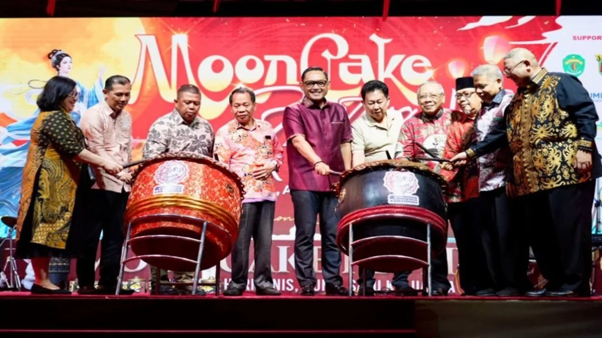 Wagub Kaltim Seno Aji menyebut Mooncake Festival 2025 berperan penting dalam memperkuat sektor pariwisata, ekonomi kreatif, dan kerukunan masyarakat di Kalimantan Timur. Foto: adpimprovkaltim