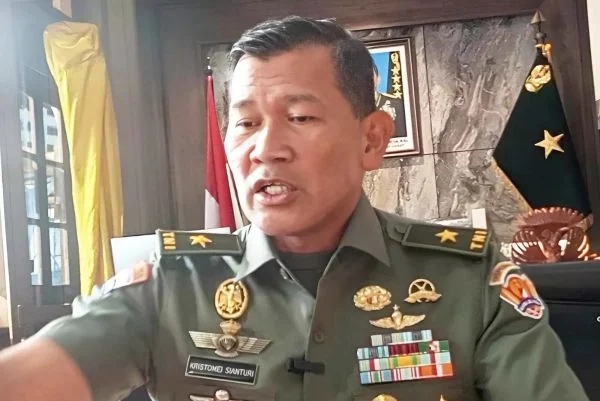 Mayjen Kristomei Sianturi