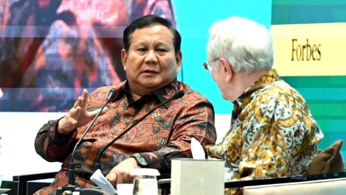 Presiden Prabowo Subianto menegaskan komitmennya memberantas korupsi dan menegakkan hukum secara tegas dalam Forbes Global CEO Conference 2025 di Jakarta. Foto: BPMI Setpres