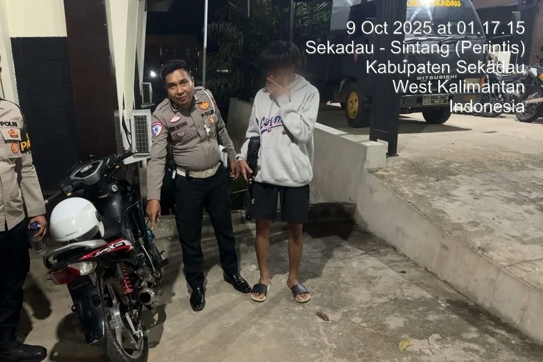 Gerak Cepat Polres Sekadau Bubarkan Balap Liar, Satu Remaja dan Dua Motor Diamankan. (FOTO: POLRES SEKADAU)