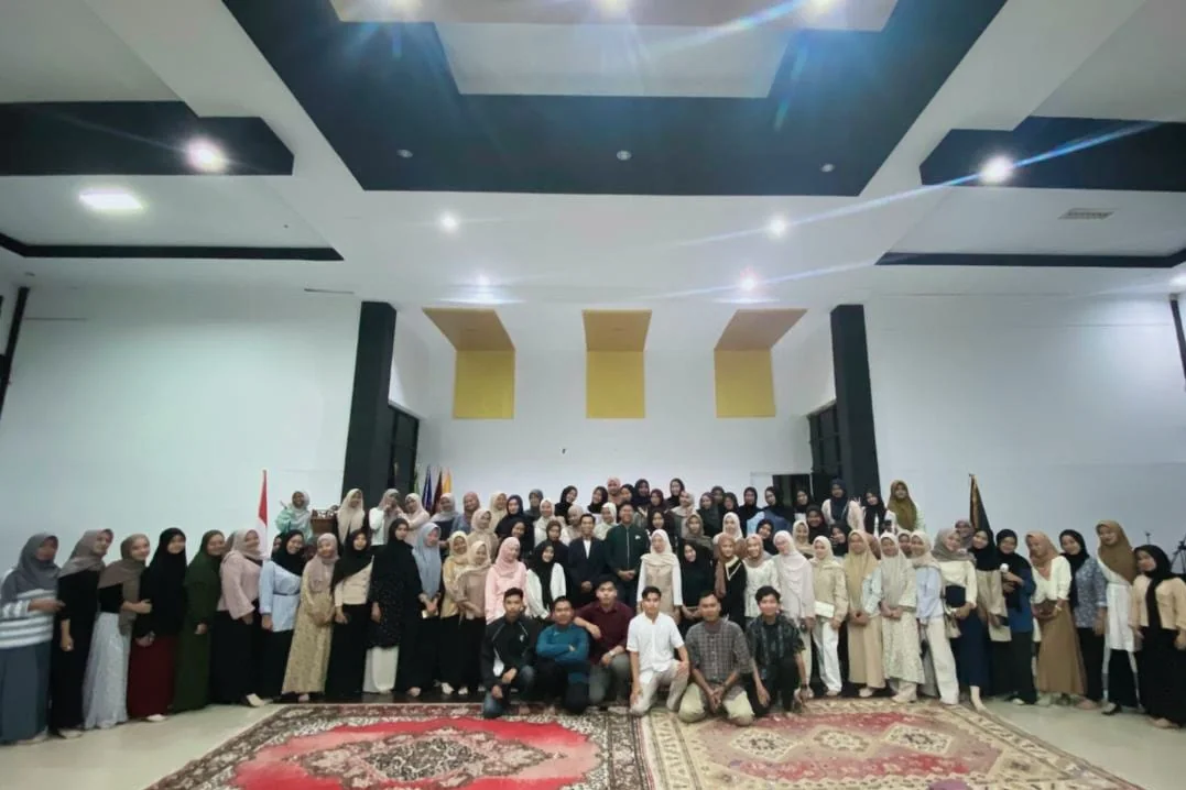 Mahasiswa Lintas Angkatan PGMI UNISSAS Gelar Malam Keakraban Penuh Kehangatan. (FOTO: ISTIMEWA)