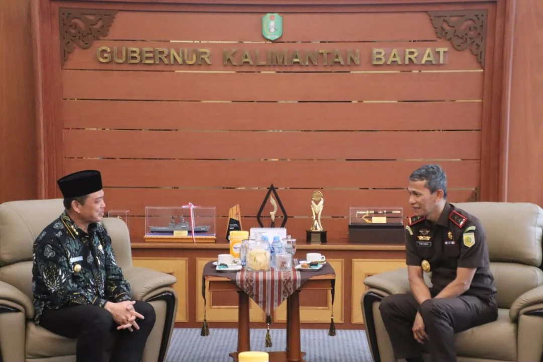 Gubernur Kalbar Ria Norsan Terima Kajati Baru, Perkuat Sinergi Penegakan Hukum. (FOTO: ADPIM)