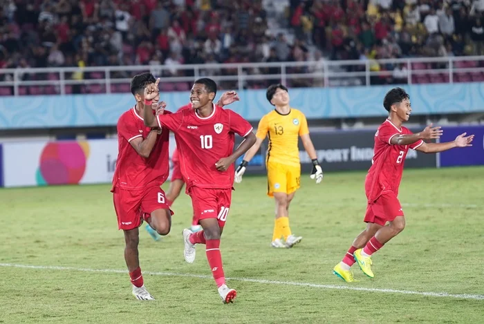 Tim U-16 Indonesia usai mencetak gol ke gawang Timnas U-16 Singapura (Foto: PSSI).