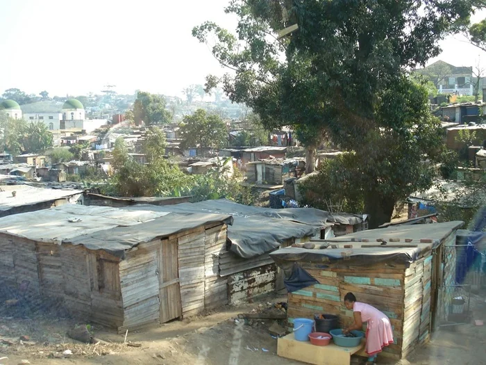 Rumah Kumuh (Ilustrasi Kemiskinan).