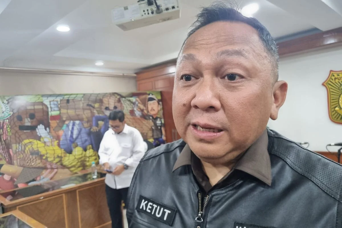 Kepala Pusat Penerangan Hukum Kejagung Ketut Sumedana di Kantor Kejagung (Kompas)