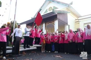 Daerah Kesehatan 8 Juni 2025 IBI Kalsel Gelar Fun Walk Serentak Peringati HUT ke-74 dan Hari Bidan Sedunia