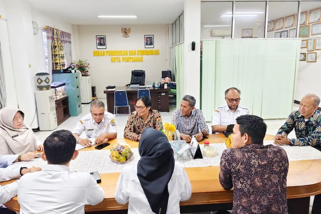 Studi Tiru ke Edukasi TV Pontianak: KPID Banten Tertarik Model Penyiaran Komunitas Berbasis Pendidikan. (FOTO: ISTIMEWA)