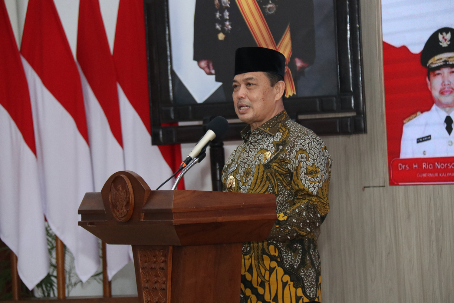 Gubernur Kalimantan Barat (Kalbar) Ria Norsan